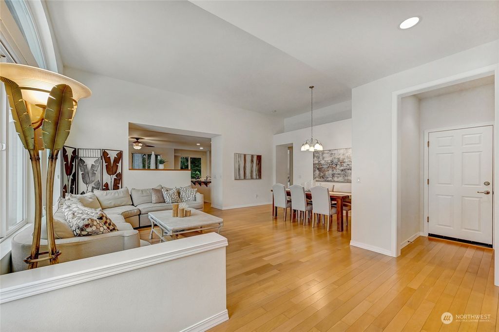 Photo of 24525 NE 118th Place, Redmond, WA 98053 (MLS # 2012738)