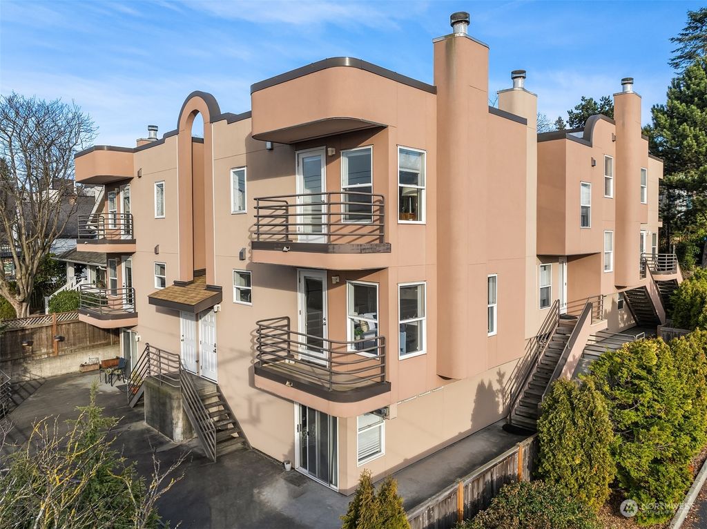 Photo of 3216 14th Avenue W #208, Seattle, WA 98119 (MLS # 2189351)