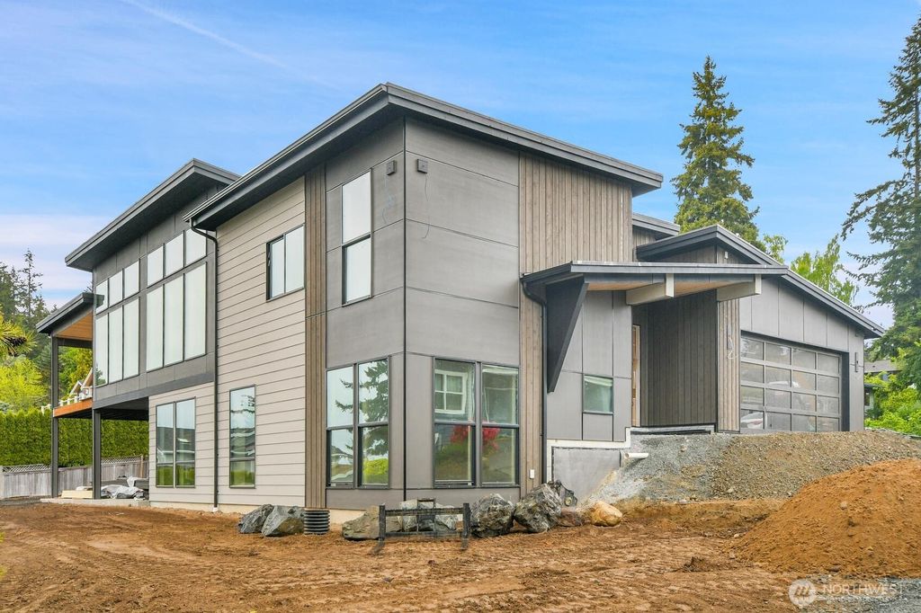 Photo of 18809 94th Avenue W, Edmonds, WA 98020 (MLS # 2377125)