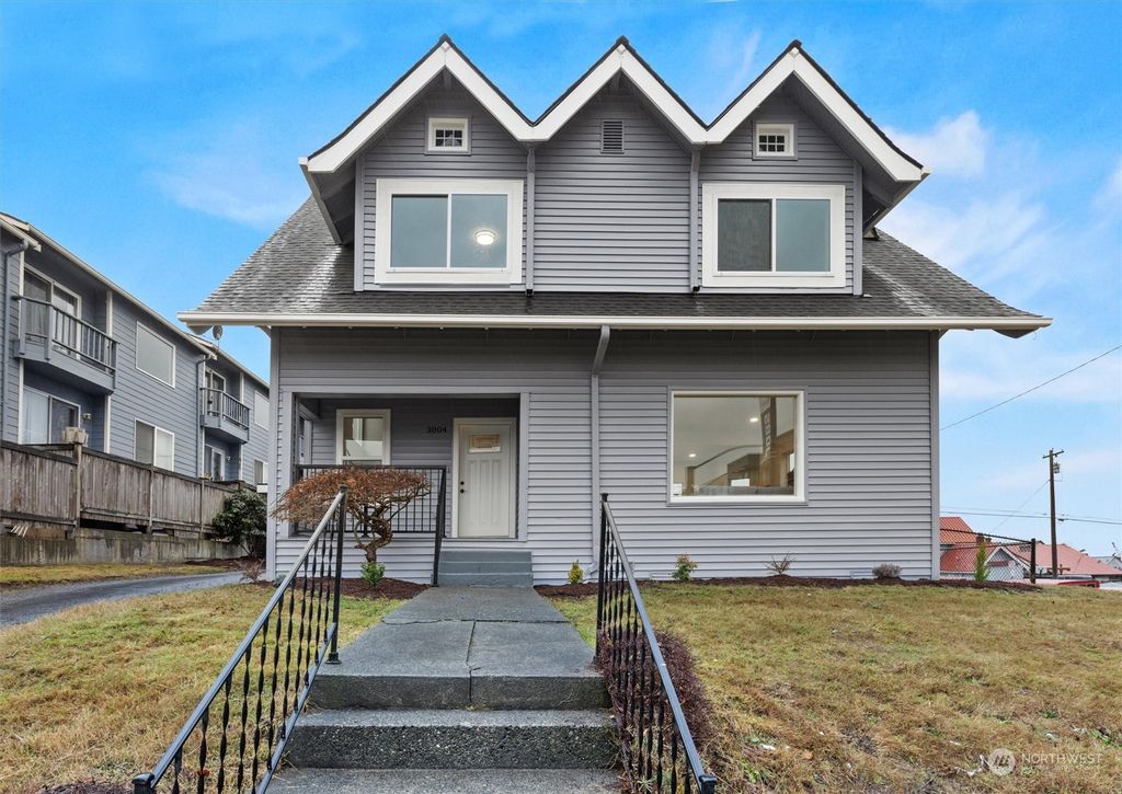 Photo of 3004 W Marine View Drive, Everett, WA 98201 (MLS # 2027254)
