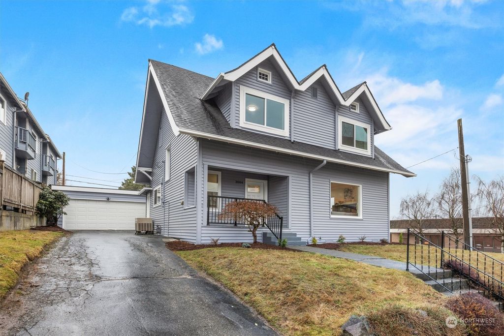 Photo of 3004 W Marine View Drive, Everett, WA 98201 (MLS # 2027254)