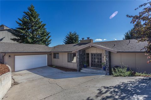 A home in East Wenatchee