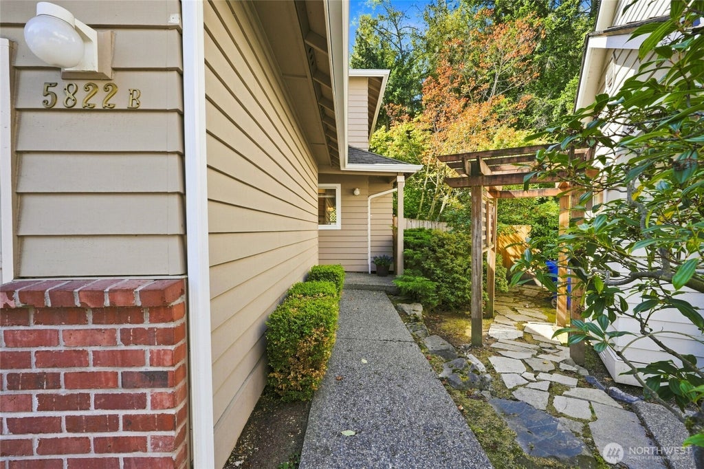 Photo of 5822 14th Drive W #B, Everett, WA 98203 (MLS # 2579771)