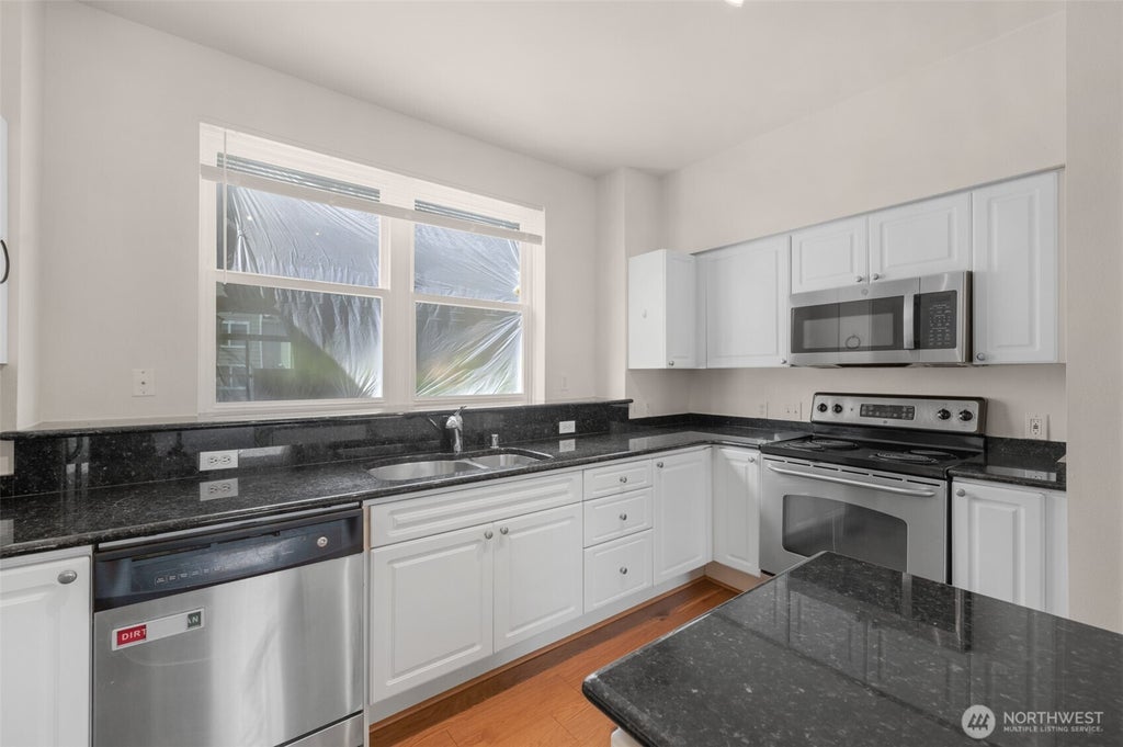Photo of 3116 164th Street SW #1502, Lynnwood, WA 98087 (MLS # 2586834)