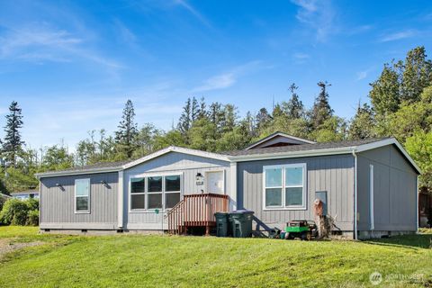 Photo of 8483 Alder Way, Blaine, WA 98230 (MLS # 2515902)