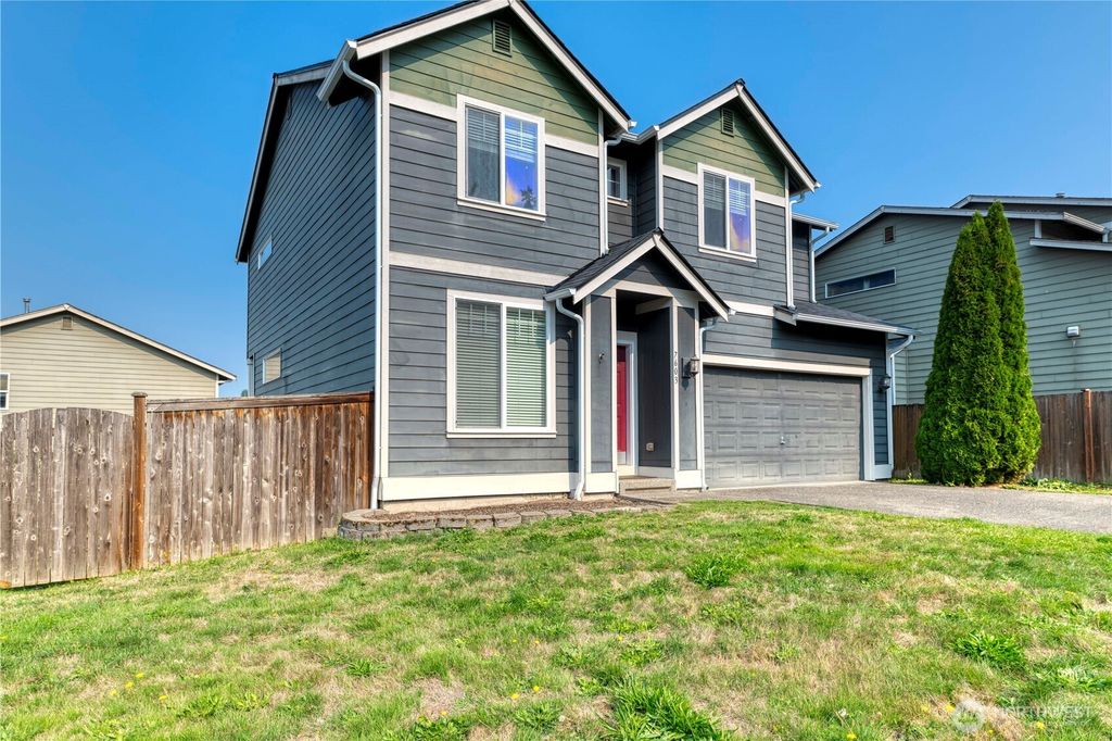 Photo of 7603 88th Place NE, Marysville, WA 98270 (MLS # 2442764)