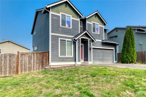 Photo of 7603 88th Place NE, Marysville, WA 98270 (MLS # 2442764)