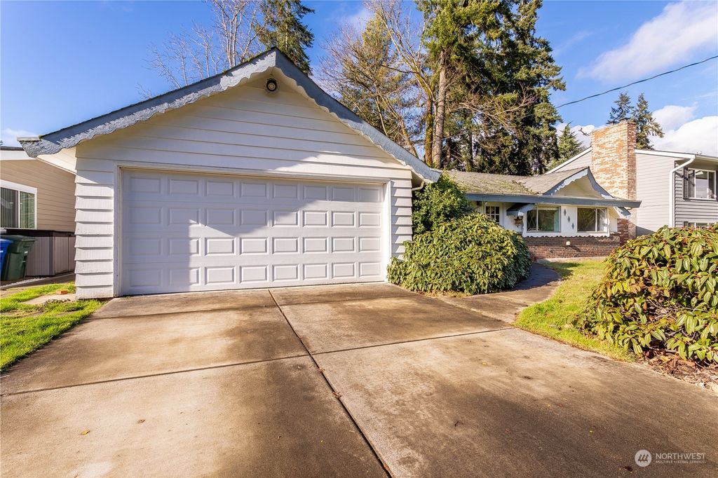 Photo of 451 145th Place NE, Bellevue, WA 98007 (MLS # 2194637)