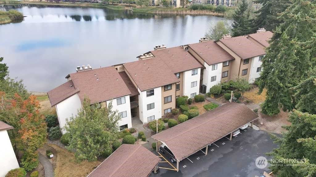 Photo of 1018 S 312th St #526, Federal Way, WA 98003 (MLS # 1999617)