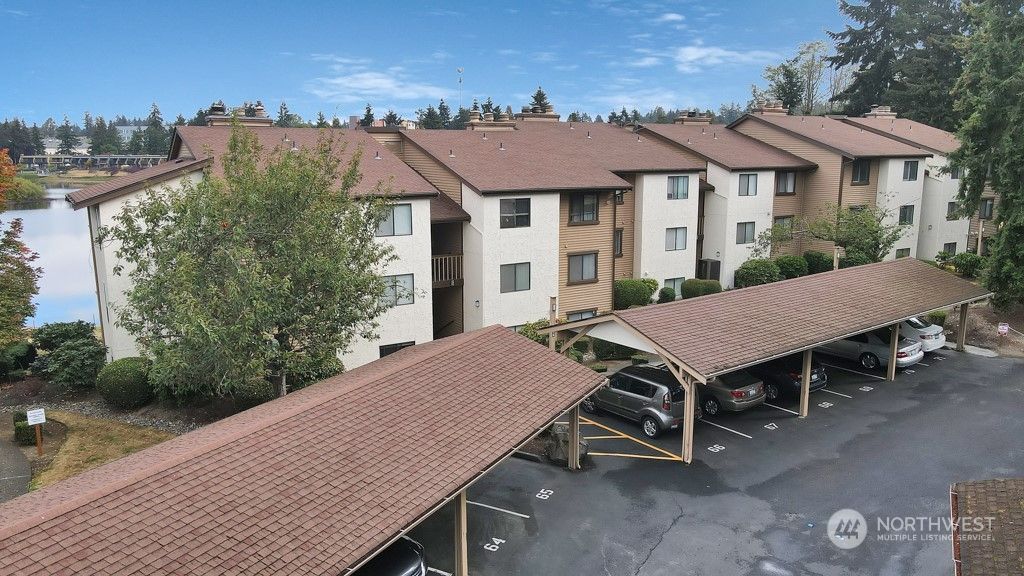 Photo of 1018 S 312th St #526, Federal Way, WA 98003 (MLS # 1999617)