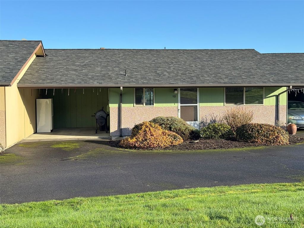 Photo of 1301 S Third Avenue #9B, Sequim, WA 98382 (MLS # 2466018)