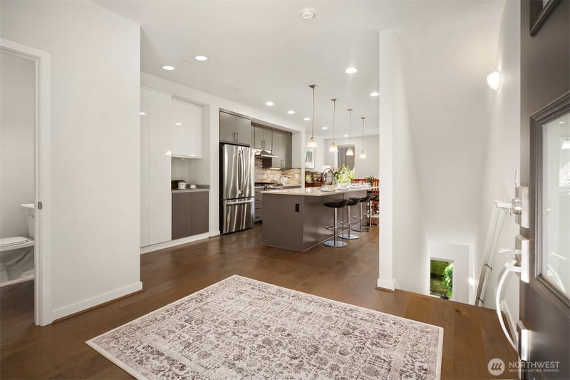 3300 NE 65th Street 204