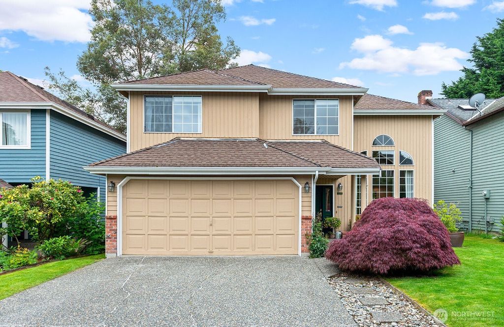 Photo of 3238 NE 100th Street #D, Seattle, WA 98125 (MLS # 2378678)