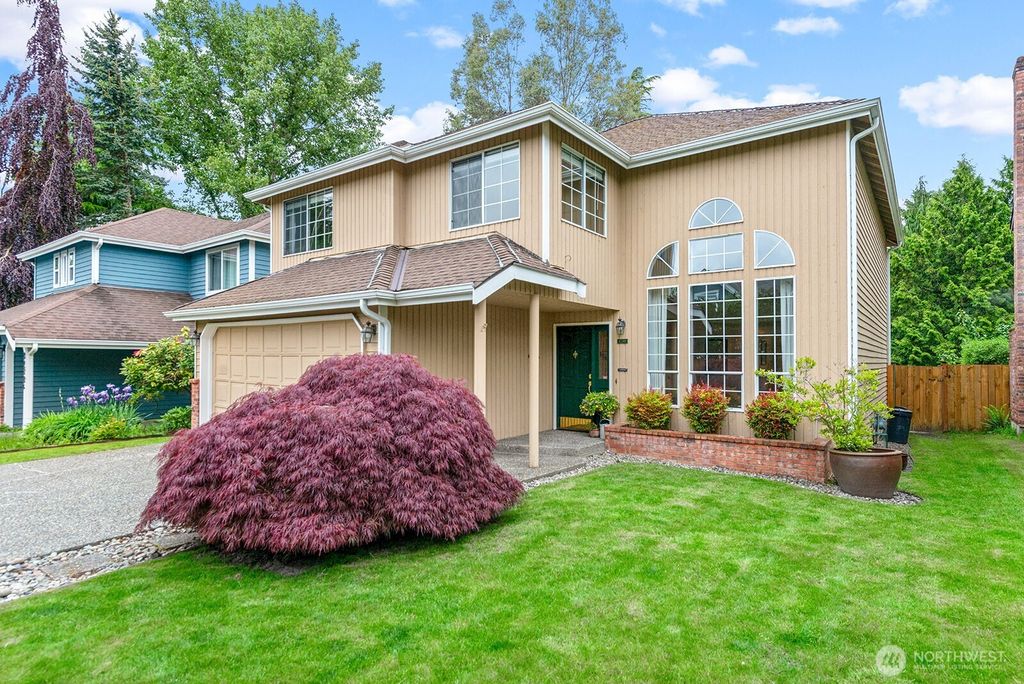 Photo of 3238 NE 100th Street #D, Seattle, WA 98125 (MLS # 2378678)