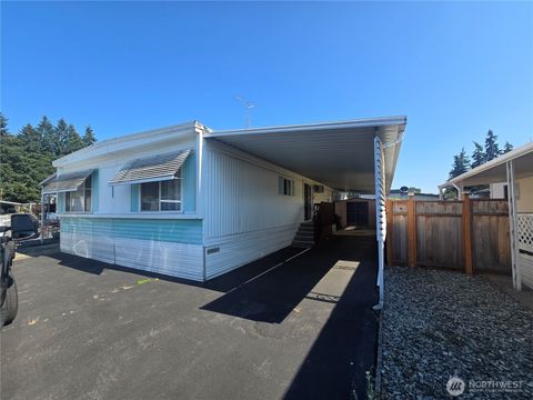 Photo of 2302 R Street SE #115, Auburn, WA 98002 (MLS # 2414604) Photo of 2302 R Street SE #115, Auburn, WA 98002 (MLS # 2414604)