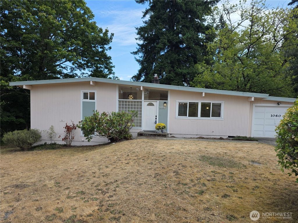 Photo of 1060 149th Place SE, Bellevue, WA 98007 (MLS # 2379956)