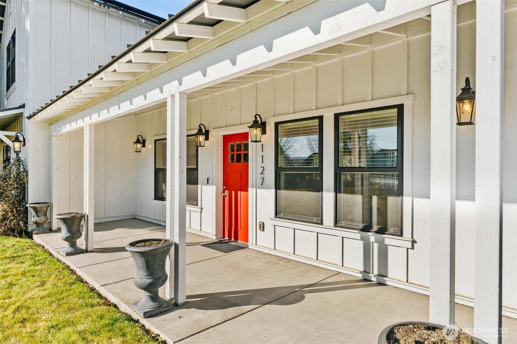 1127 E Capitol Avenue