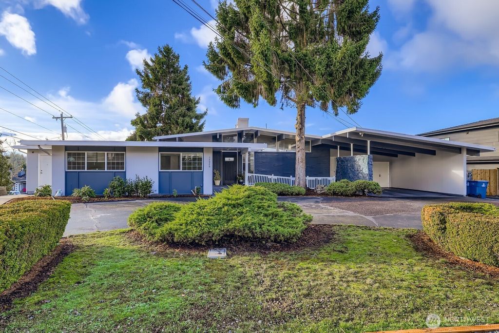 Photo of 17926 73rd Avenue W, Edmonds, WA 98026 (MLS # 2459655)