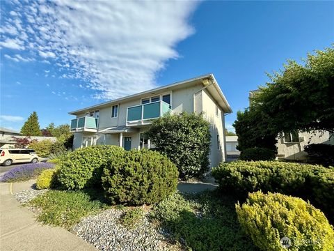 Photo of 155 Lavender Court #47, Wenatchee, WA 98801 (MLS # 2390929)