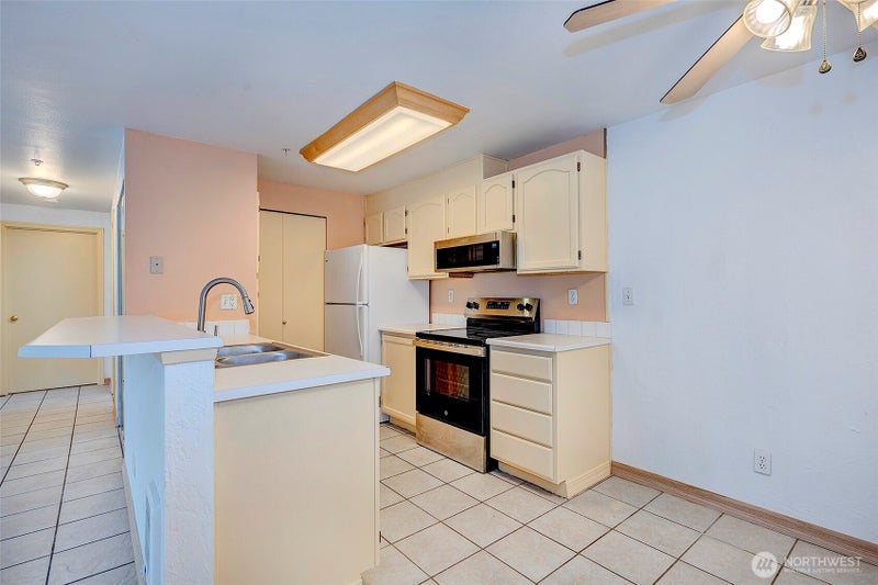 1001 W Casino Road A103