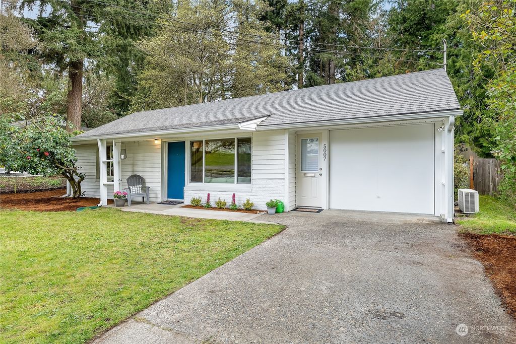 Photo of 5007 236th Street SW, Lake Forest Park, WA 98043 (MLS # 2226094)