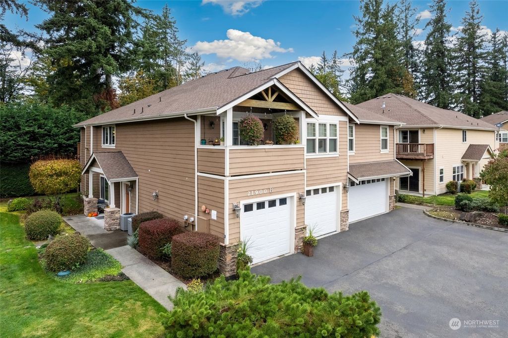 Photo of 21900 SE 242nd Street #B3, Maple Valley, WA 98038 (MLS # 2172783)
