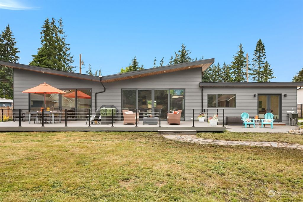 Photo of 8420 Holly Lane, Edmonds, WA 98026 (MLS # 2129494)