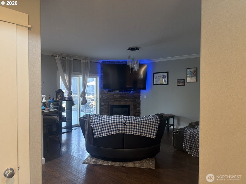 3709 NE 98th Street