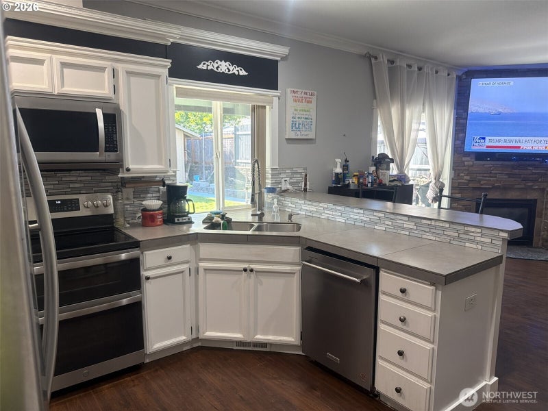 3709 NE 98th Street