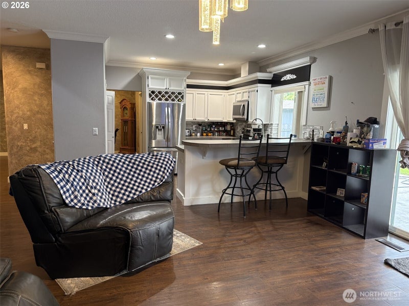 3709 NE 98th Street