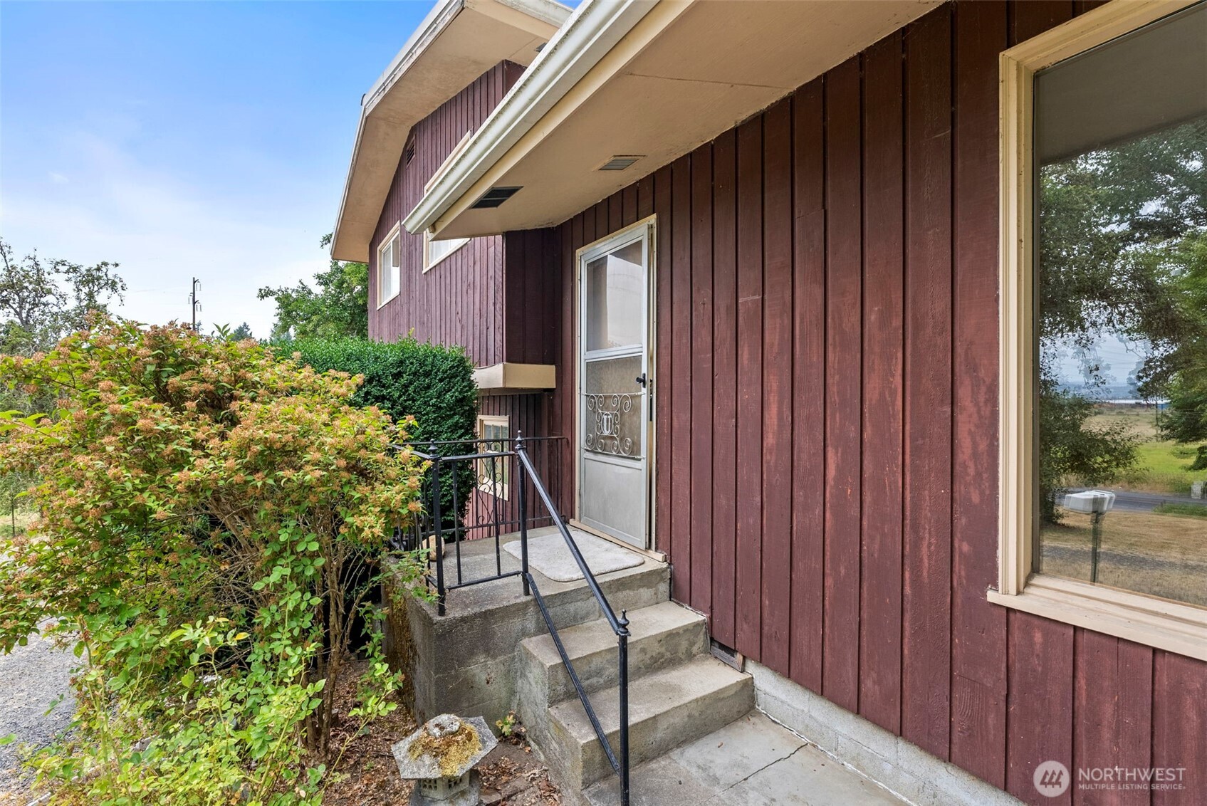 2643 Jackson Highway