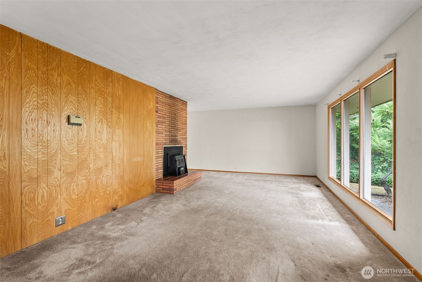 2643 Jackson Highway