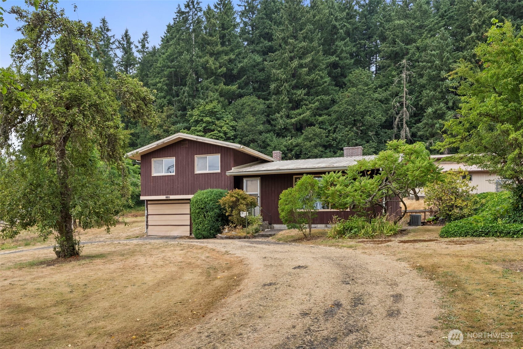 2643 Jackson Highway