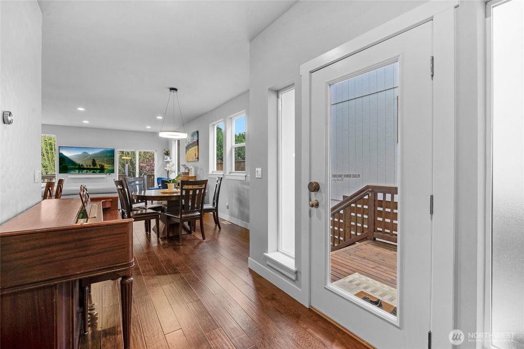Photo of 10466 2nd Place SW, Seattle, WA 98146 (MLS # 2357494)