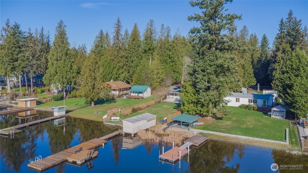 Photo of 30961 E Lake Morton Drive SE, Kent, WA 98042 (MLS # 2472137)