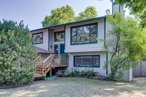 Photo of 2408 136th Street SE, Mill Creek, WA 98012 (MLS # 2429167)