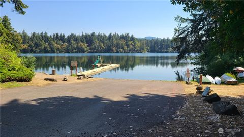 A home in Yelm