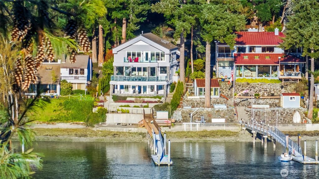 Photo of 7810 Goodman Drive NW, Gig Harbor, WA 98332 (MLS # 2503900)