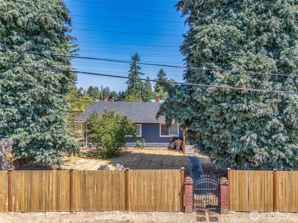 Photo of 7660 S 126th Street, Seattle, WA 98178 (MLS # 2410818)