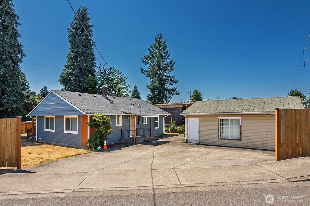 Photo of 7660 S 126th Street, Seattle, WA 98178 (MLS # 2410818)