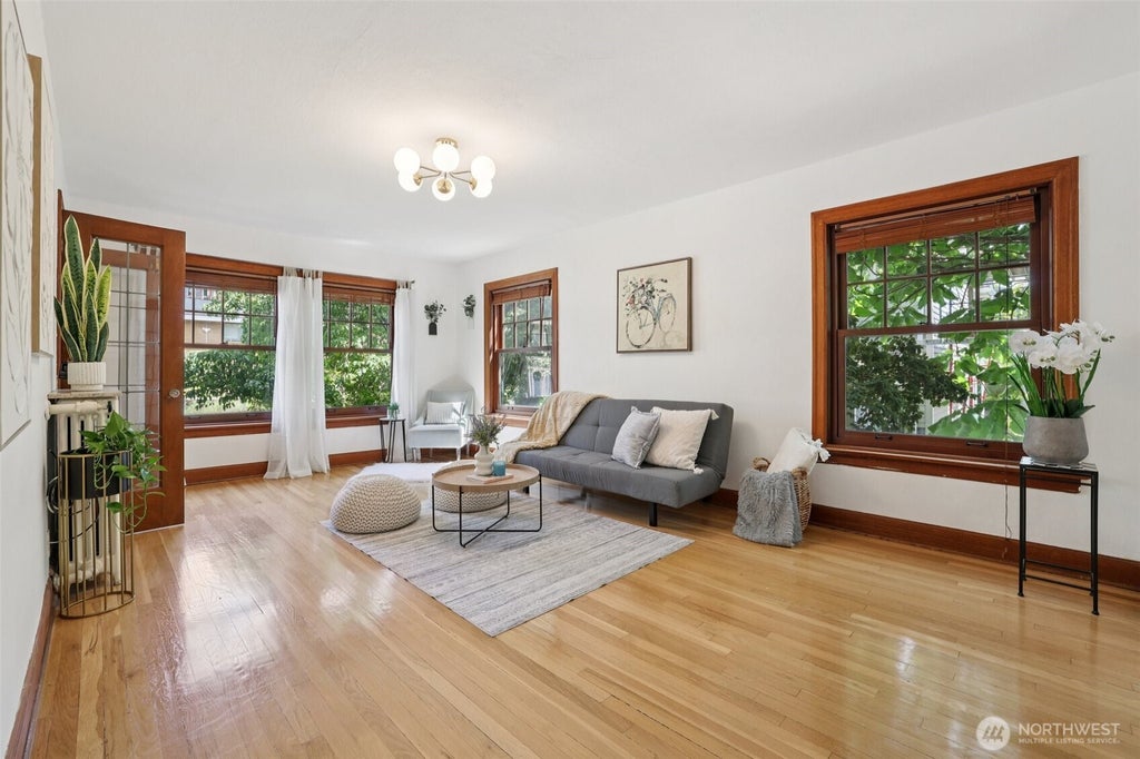 Photo of 408 Bellevue Avenue E #206, Seattle, WA 98102 (MLS # 2576355)