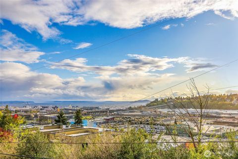 2040 13th Avenue W Unit 13, Seattle, WA 98119 - MLS#: 2357794
