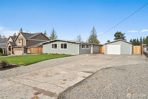 Photo of 7203 126th Street E, Puyallup, WA 98373 (MLS # 2452979)