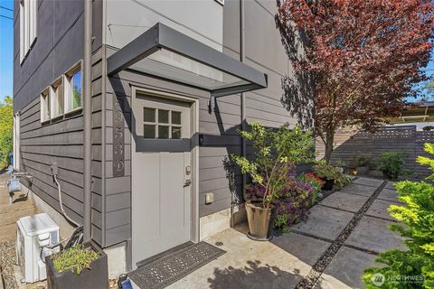 Photo of 5953 Fauntleroy Way SW #D, Seattle, WA 98136 (MLS # 2519089)