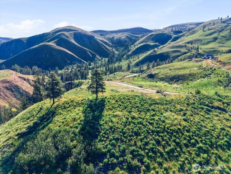 25 Chelan Hills Acres Road