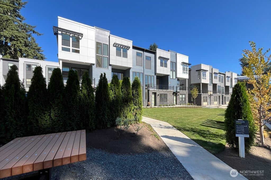 Photo of 18805 99th Court NE #C, Bothell, WA 98011 (MLS # 2456641)