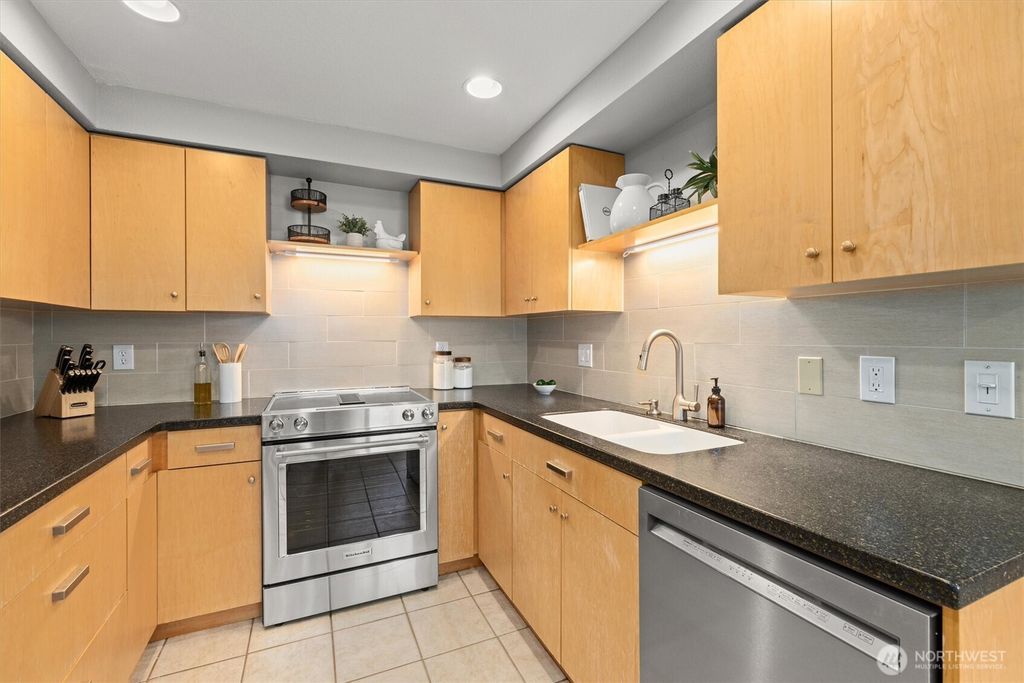 Photo of 8225 212th Street SW #304, Edmonds, WA 98026 (MLS # 2489833)