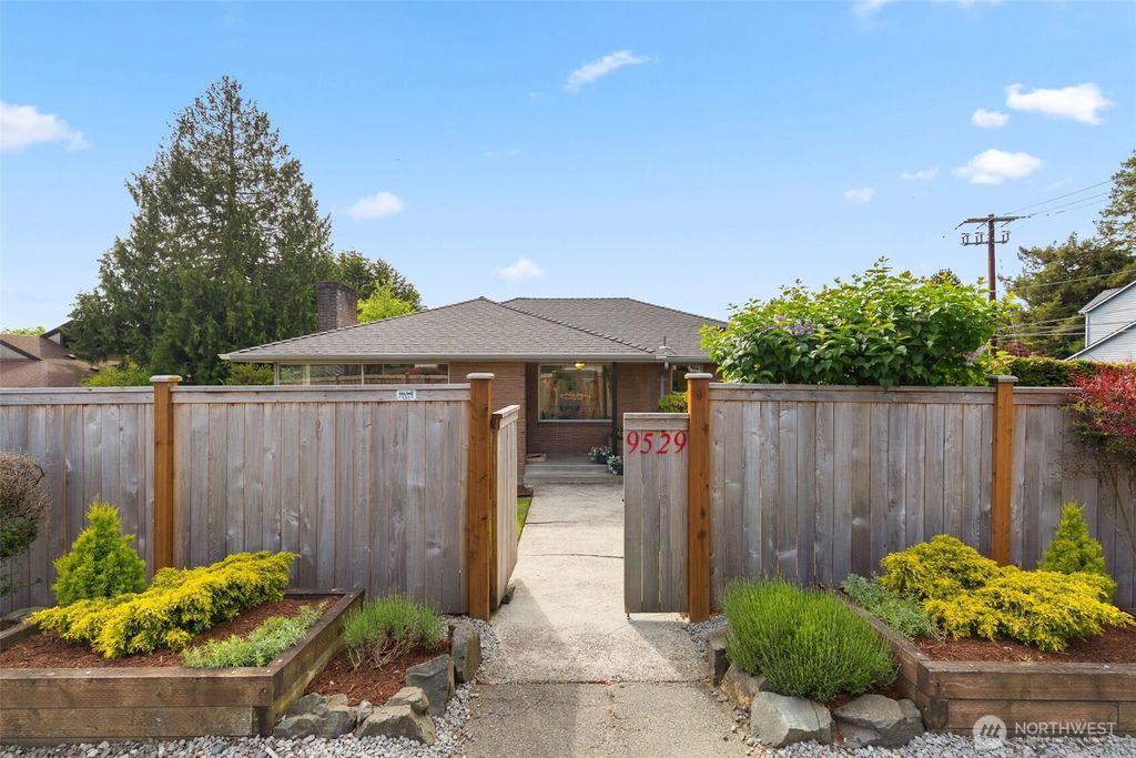 Photo of 9529 15th Avenue NW, Seattle, WA 98117 (MLS # 2375988)