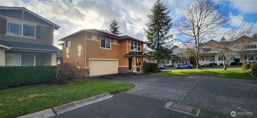 Photo of 821 233rd Place NE, Sammamish, WA 98074 (MLS # 2594181)