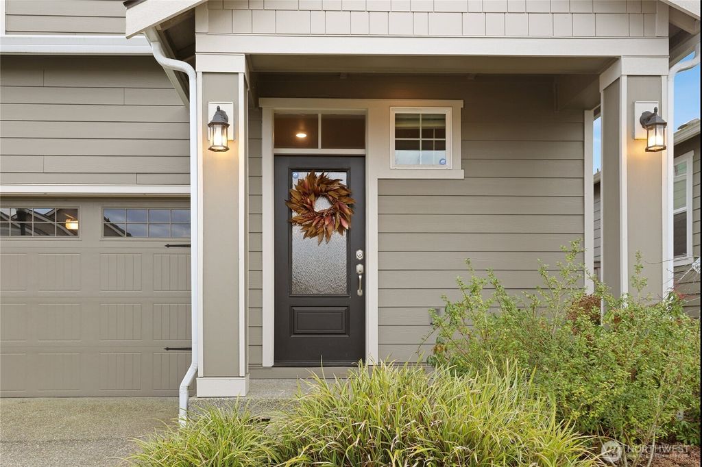 Photo of 4758 Driftwood Street, Bremerton, WA 98312 (MLS # 2472633)